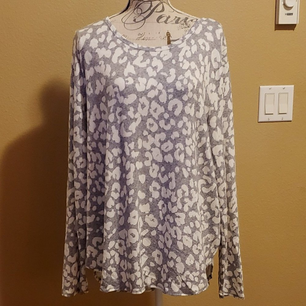 Like New Old Navy sweater